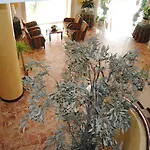 Capri&residence Hotel 3*