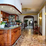 Capri&residence